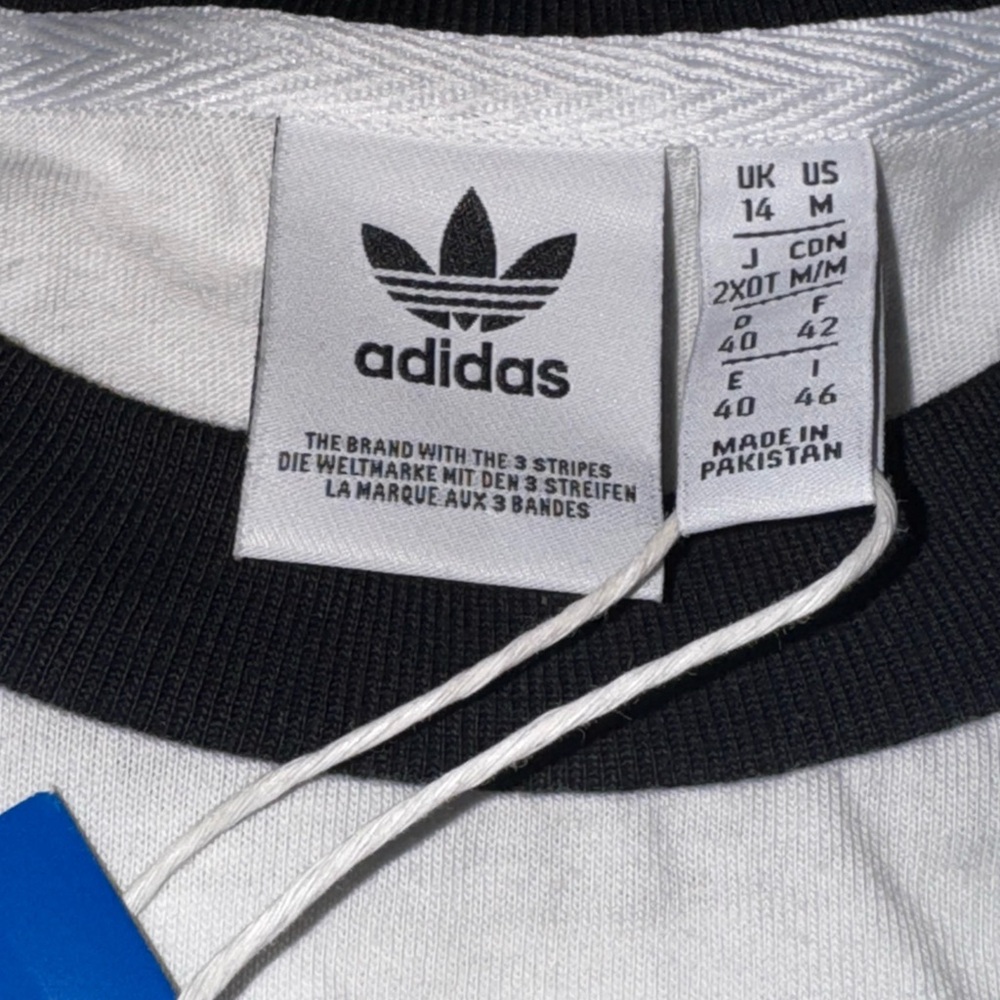Women’s Adidas NWT White / Black Cropped Top - Picture 7 of 9